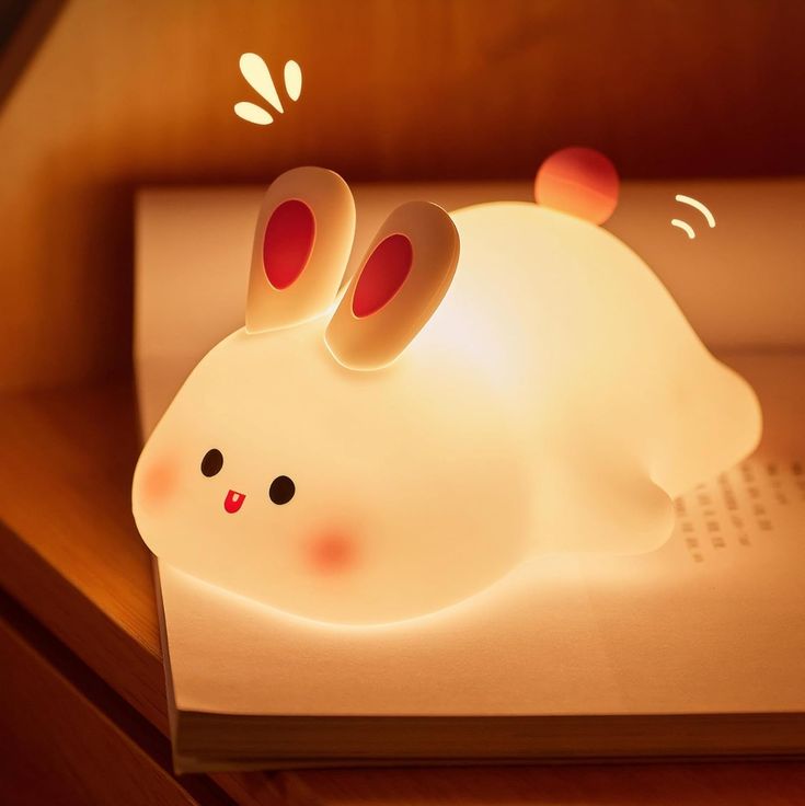 BIG FACE RABBIT LAMP