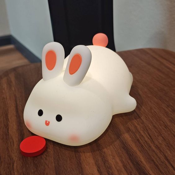 BIG FACE RABBIT LAMP
