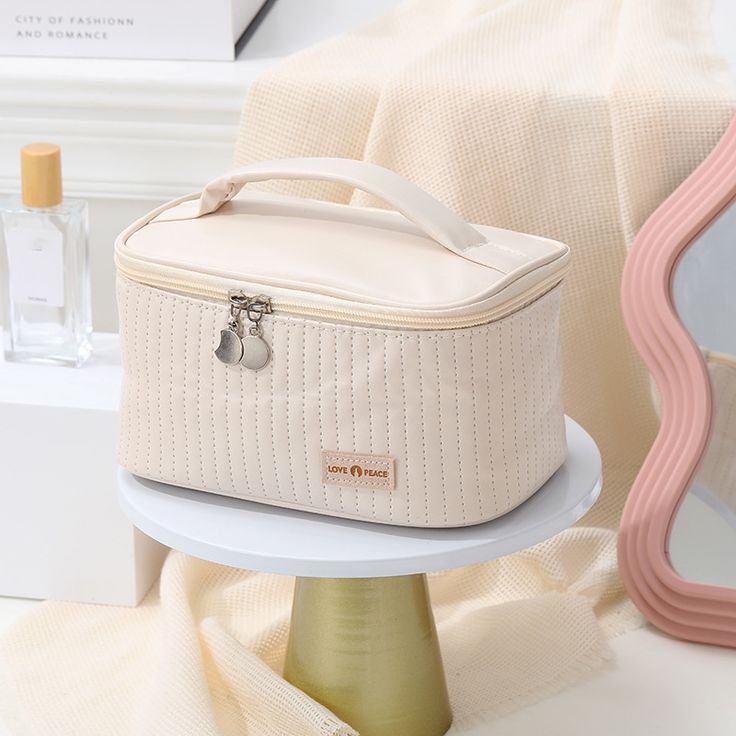 MINIMAL TRAVEL PU POUCH