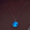 MOON PENDANT GLOW IN DARK CHAIN