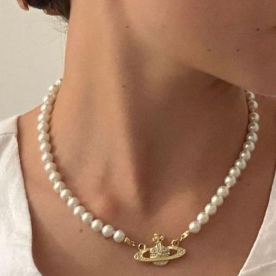 PEARL VIVIENNE WESTWOOD NECKLACE