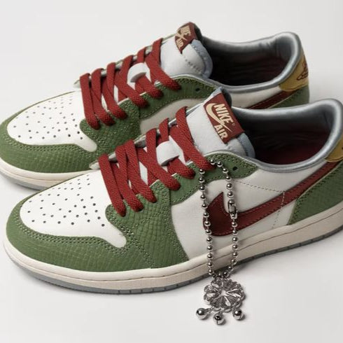 NIKE AIR JORDAN RETRO 1 LOW THE YEAR OF DRAGON