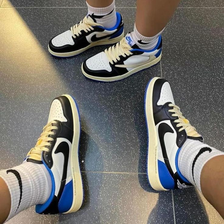 NIKE AIR JORDAN LOW FRAGMENT