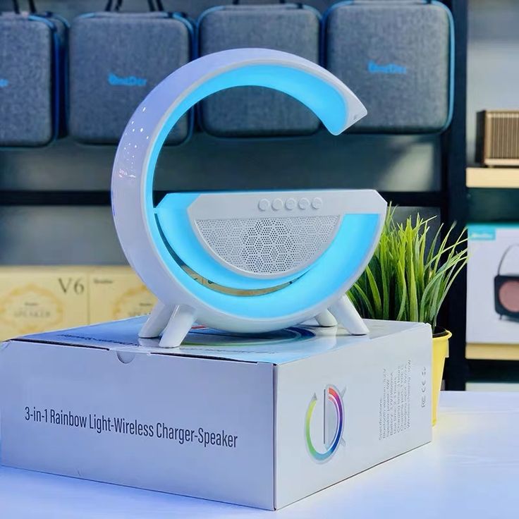 G SHAPED LED WIRELESS CHARGING SPEAKER IN BUILT LAMP